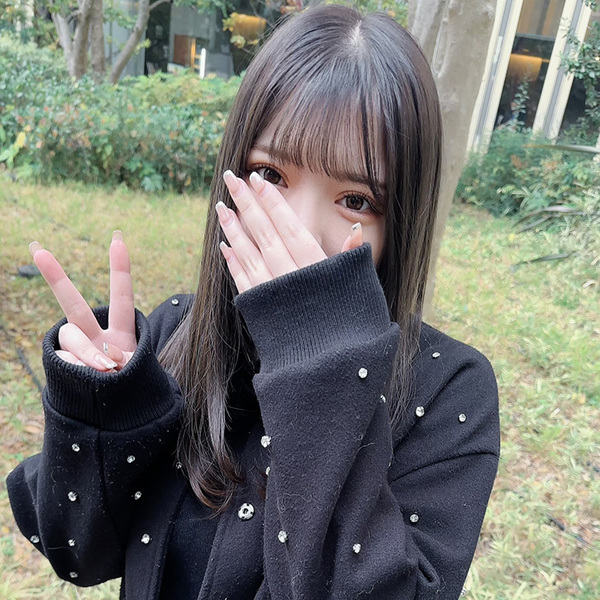 FC2-PPV-4182702 【無】後輩のお気に入りもあゆちゃん(20)を2発連続中出しでNTRました。残念、後輩よ。僕が勝者です！ - ManyMV