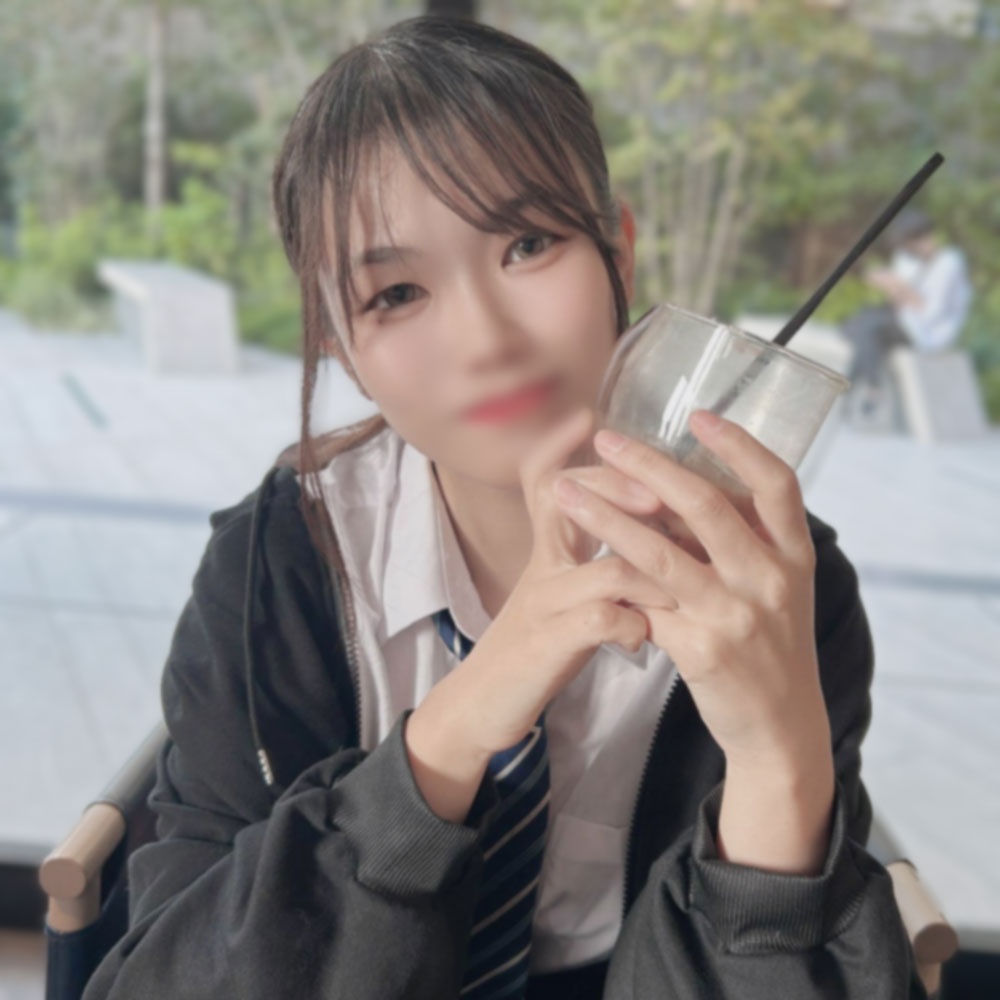 FC2-PPV-4560977 【初・顔出し】おかあさんの誕生日プレゼントのために会いにきた合⚪︎ちゃんが健気すぎて可愛かったのでついでに大人のおちんぽと中出しミルク2連発プレゼントしてあげた. - ManyMV
