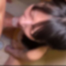 FC2-PPV-4822626 ※初回数量限定1930pt→300pt※【個撮・無修正】顔が純度高かったので、お風呂場について行き、流れで咥えさせフェラ顔をじっくり撮影しました。