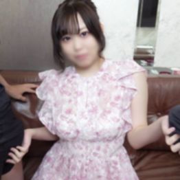 FC2-PPV-4856862 【豪華６発射】元グラドルの圧倒的色白美巨乳美女を取り合う２人のオトコ。『どっちのチンポが気持ちよかったの？？？』あのテこのテでイカせまくる濃密映像。