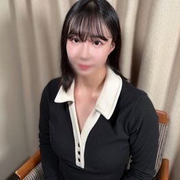 FC2-PPV-4857417 3/8まで500pt！【無】【中出し】172cmの高身長女王様はご奉仕も責めも大好きな変態気質。ケツ穴開いて鳴きまくり、最後は中出し。※特典あり