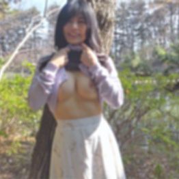 FC2-PPV-4917715 露出デート、散歩しながらおっぱいぽろりしたり乳首いじったりもみもみしたり。さんざん弄ばれた後に中出しされまくる超美人人妻！