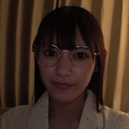 FC2-PPV-4919088 【無】アイドル顔負けの無防備な部屋着姿のスレンダー美女と日が暮れるまでヤりまくる極秘映像『八掛〇み』【特典で高画質】