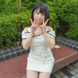 FC2-PPV-4921580 【初撮】※19歳Gカップ奇跡の出会い。「初体験はショウ△です…」おじさんの太チンに教育され、アヘアへ痙攣。小さなカラダに熱いザーメンをたっぷり注ぎ込む。