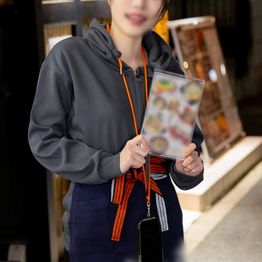FC2-PPV-4923258 【即やれそうな雰囲気】押しに弱い居*屋キャッチお*さん激ピスイキ狂い中出し