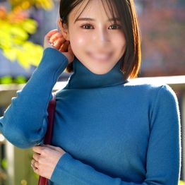 FC2-PPV-4930499 ビジュ爆すぎる！と大人気の人妻教〇 クールで真面目なイメージを裏切る男遊び大好きヤリマンティーチャー
