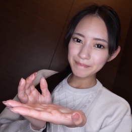 FC2-PPV-4933213 【無】アイドル顔負けのスレンダー美女との生々しい避妊なし中出し本気セックスの極秘映像『八掛〇み』【特典で高画質】