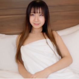 FC2-PPV-4940670 【無】高身長171㎝のスレンダー美女！ピュアな感じの雰囲気ですがビラ大き目の卑猥なおま〇こがエロい！ ゴックン 中だし ※特典高画質