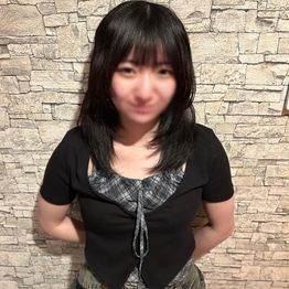 FC2-PPV-4941930 最初で最後の18歳ほぼ未経験ちゃん。えっちなことに興味がなさそうなのに、えぐいオホ声でイキまくっててエロすぎた。今回のと次回作でもう一生出ることはありません。