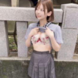 FC2-PPV-4946544 ※【個数制限】えぐい可愛い渋谷の事務所所属のモデル。急なハメ撮りに恥じらいながらも２度の中出しに膣がひくひくする・・